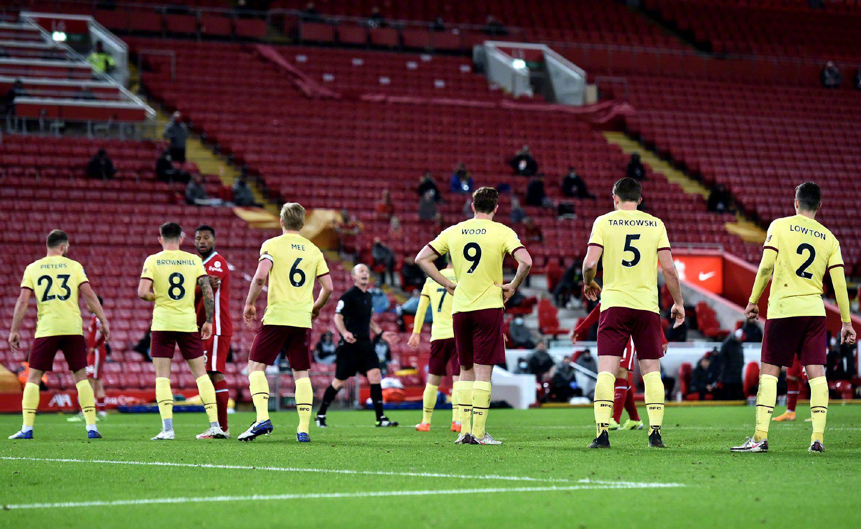 赛季的首场 赛季的首场